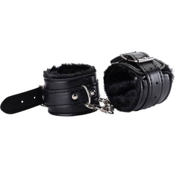 Esposas De Cuero Negras